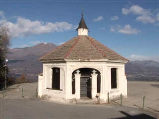 صور Sacro Monte di Belmonte معبد